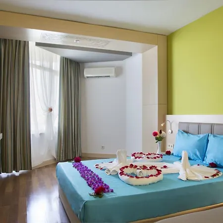 Mira Meridia 5* Okurcalar