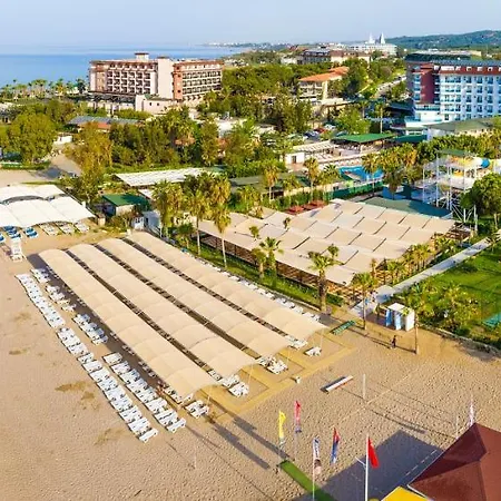 Semesteranläggning (resort) Mira Meridia 5*